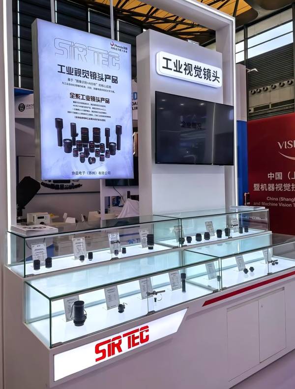 工业镜头1.jpg 工业镜头1.jpg